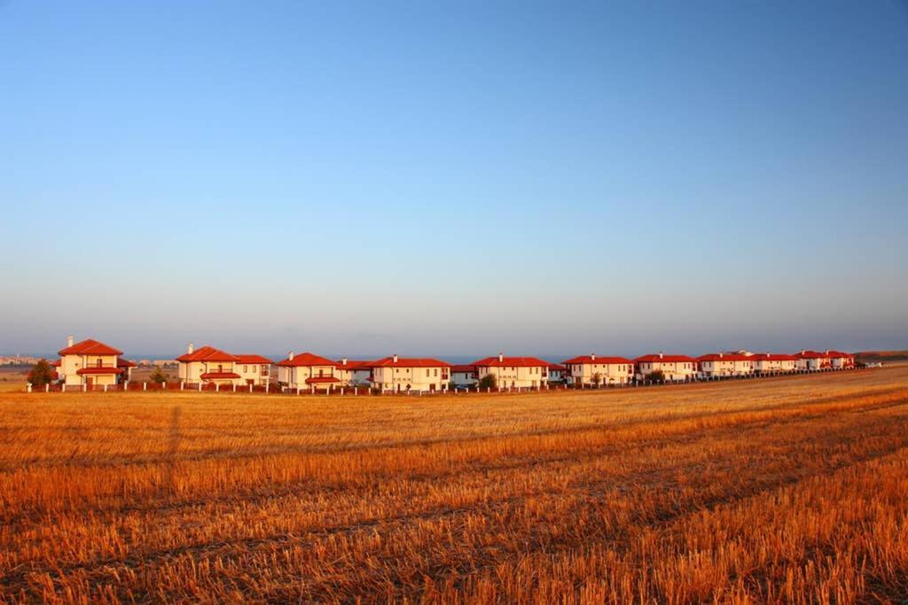 Vila Generaator House Acheloj Exteriér fotografie