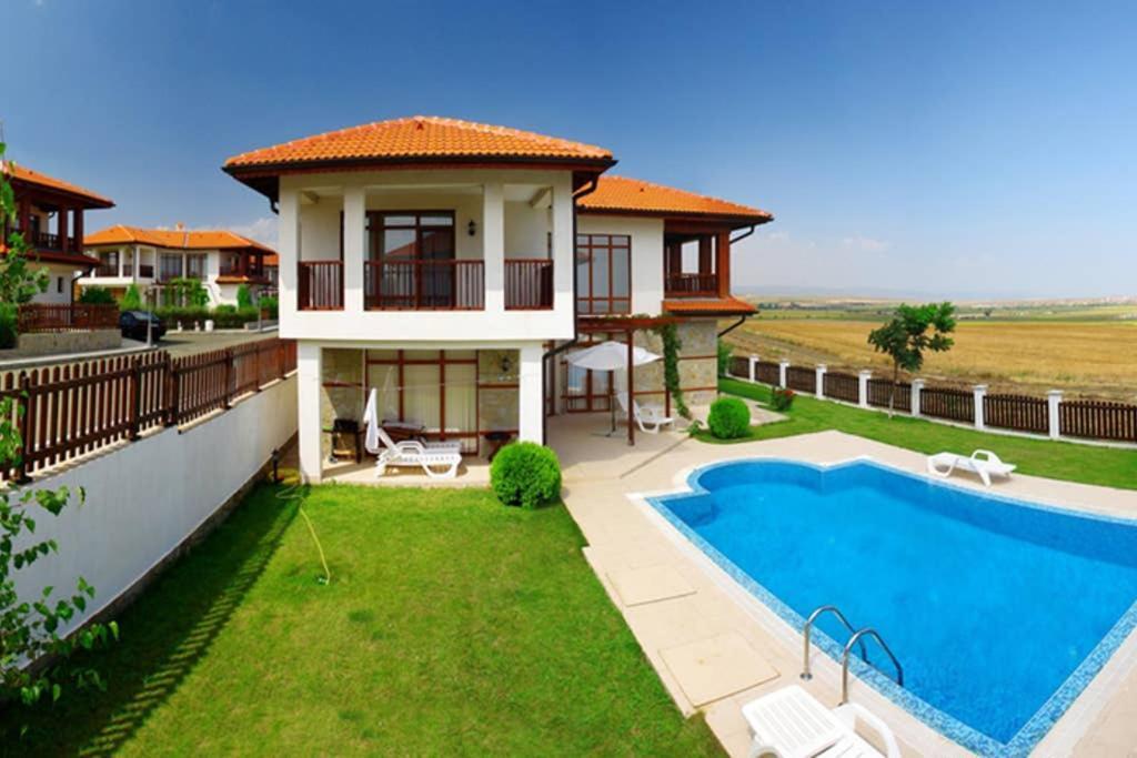 Vila Generaator House Acheloj Exteriér fotografie